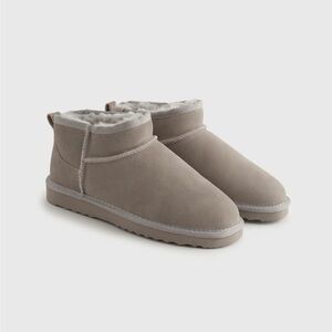 Quince Australian Shearling Mini Boot, New, Various